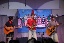 Musik-Theater 